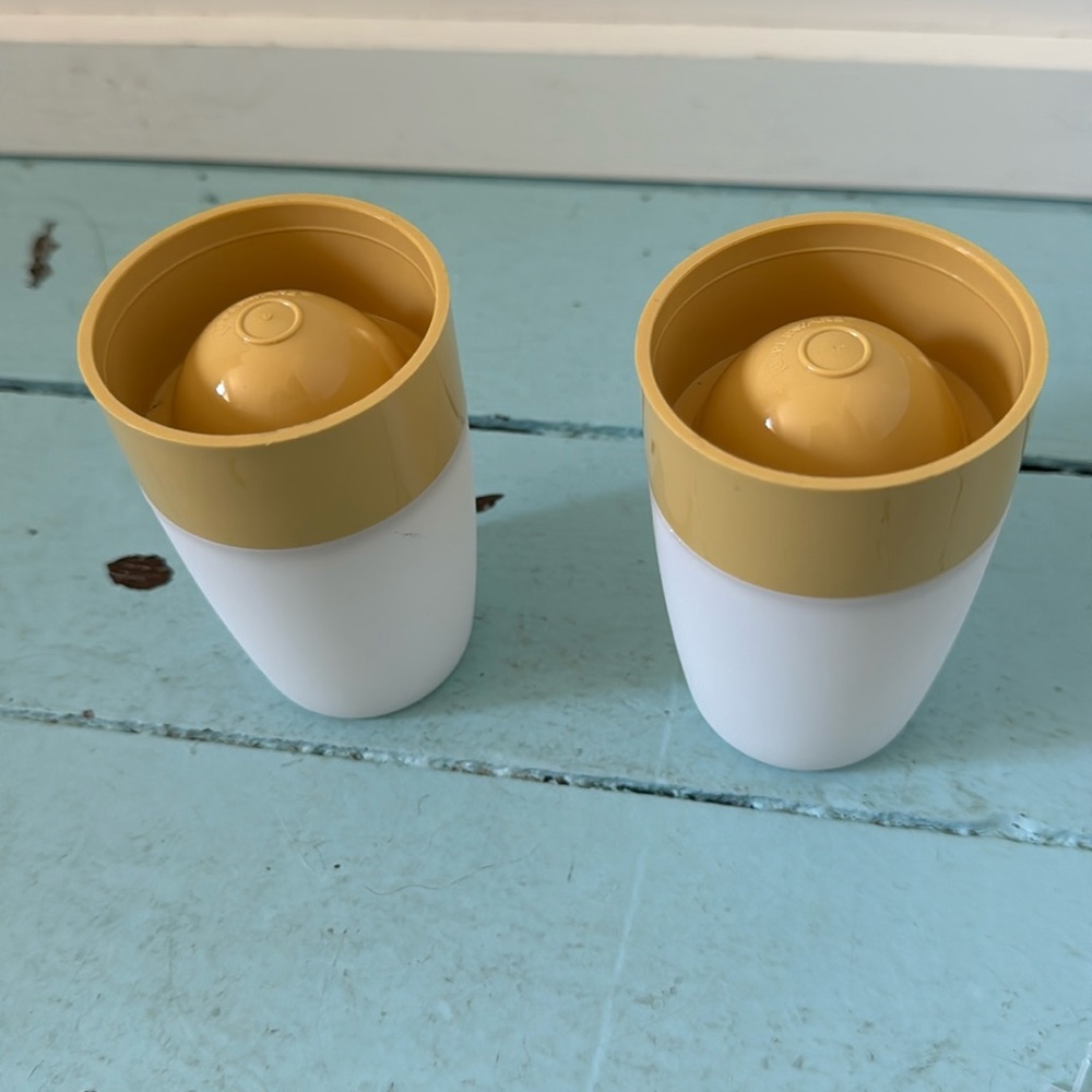 Tupperware Vintage Egg Cups (2) with Lids, Stackable Harvest Gold